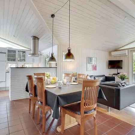 Dom wakacyjny Ruzica - 3-9km From The Sea By Interhome Tagholm