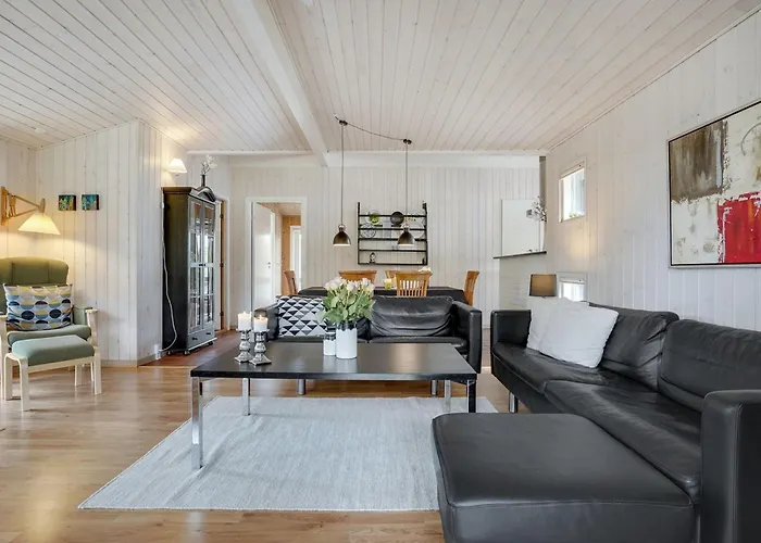 Ruzica - 3-9km From The Sea By Interhome