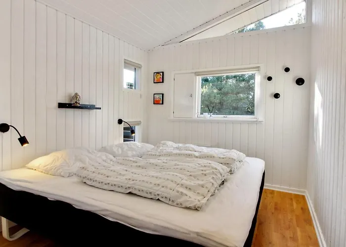 Ruzica - 3-9km From The Sea By Interhome